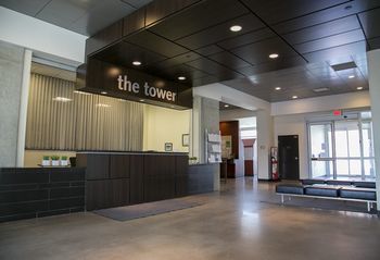 Sait Hotel YYC Екстериор снимка